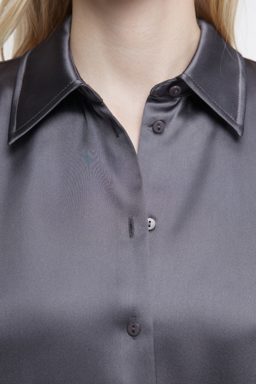 Блузка-рубашка атласная с длинными рукавами - цвет серый - 6