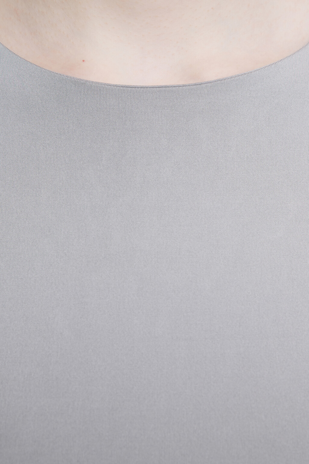 Боди-майка гладкая на широких бретелях - цвет серый - 5