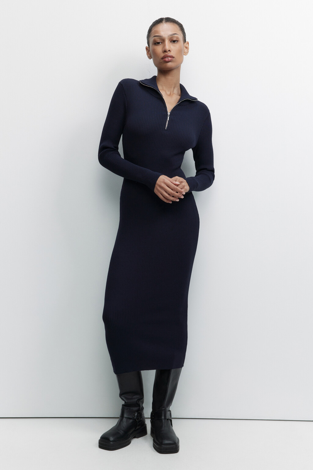 Платье-свитер миди с молнией на воротнике - цвет голубой - 2