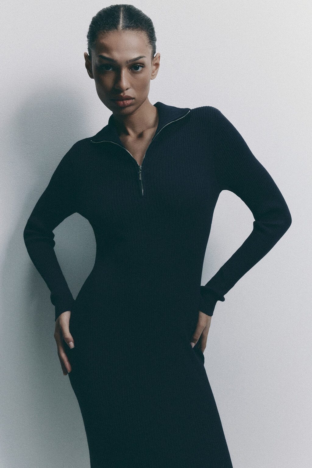 Платье-свитер миди с молнией на воротнике - цвет голубой - 6