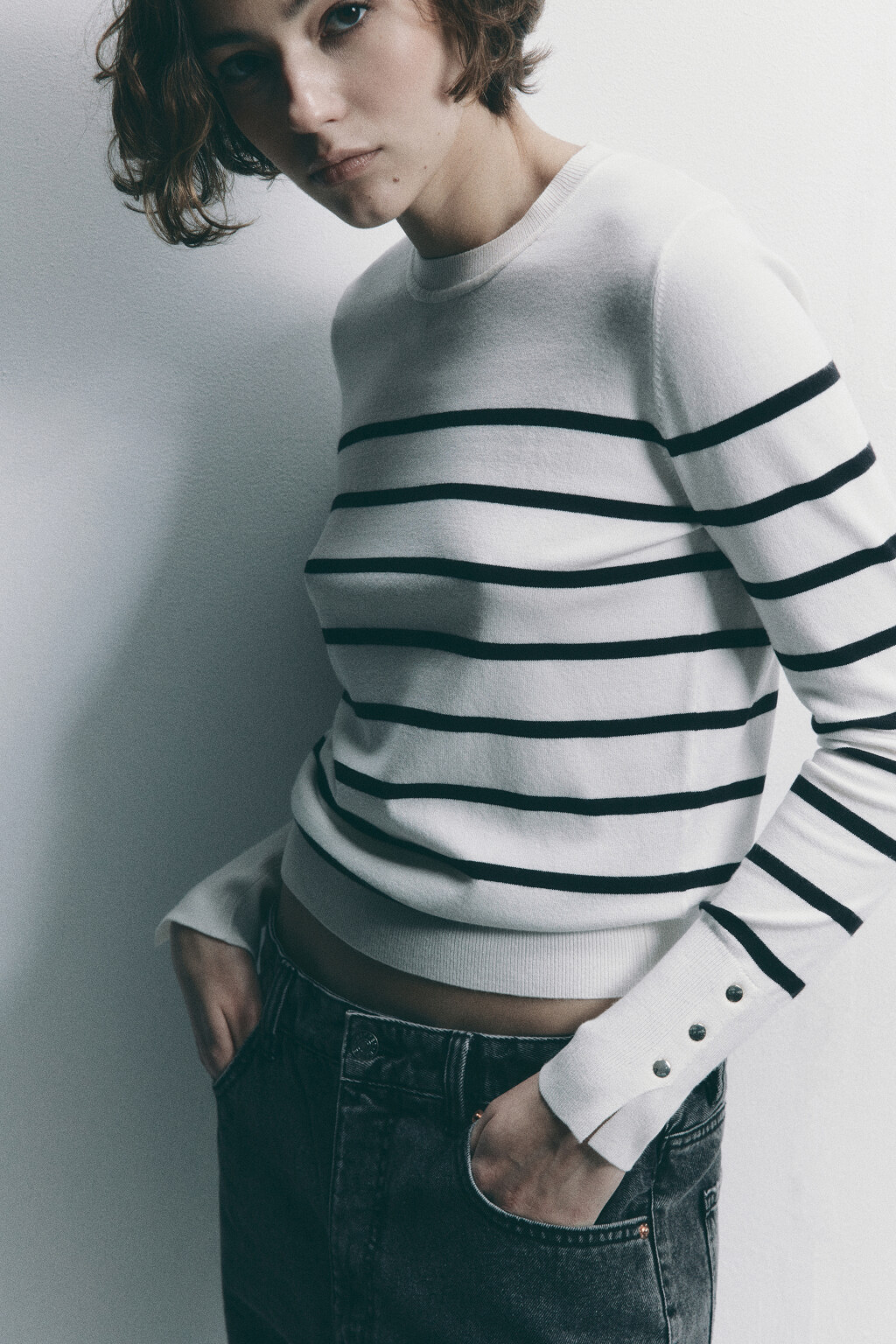 Джемпер вискозный тонкой вязки - цвет белый - 1