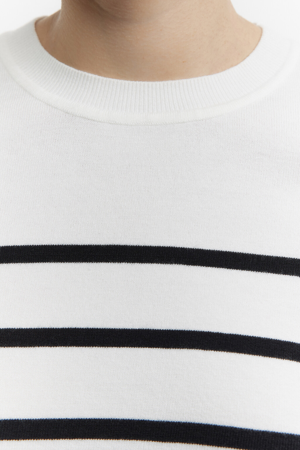 Джемпер вискозный тонкой вязки - цвет белый - 7