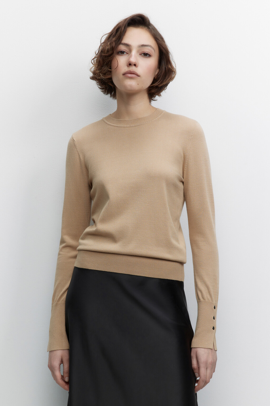 Джемпер вискозный тонкой вязки - цвет бежевый - 3