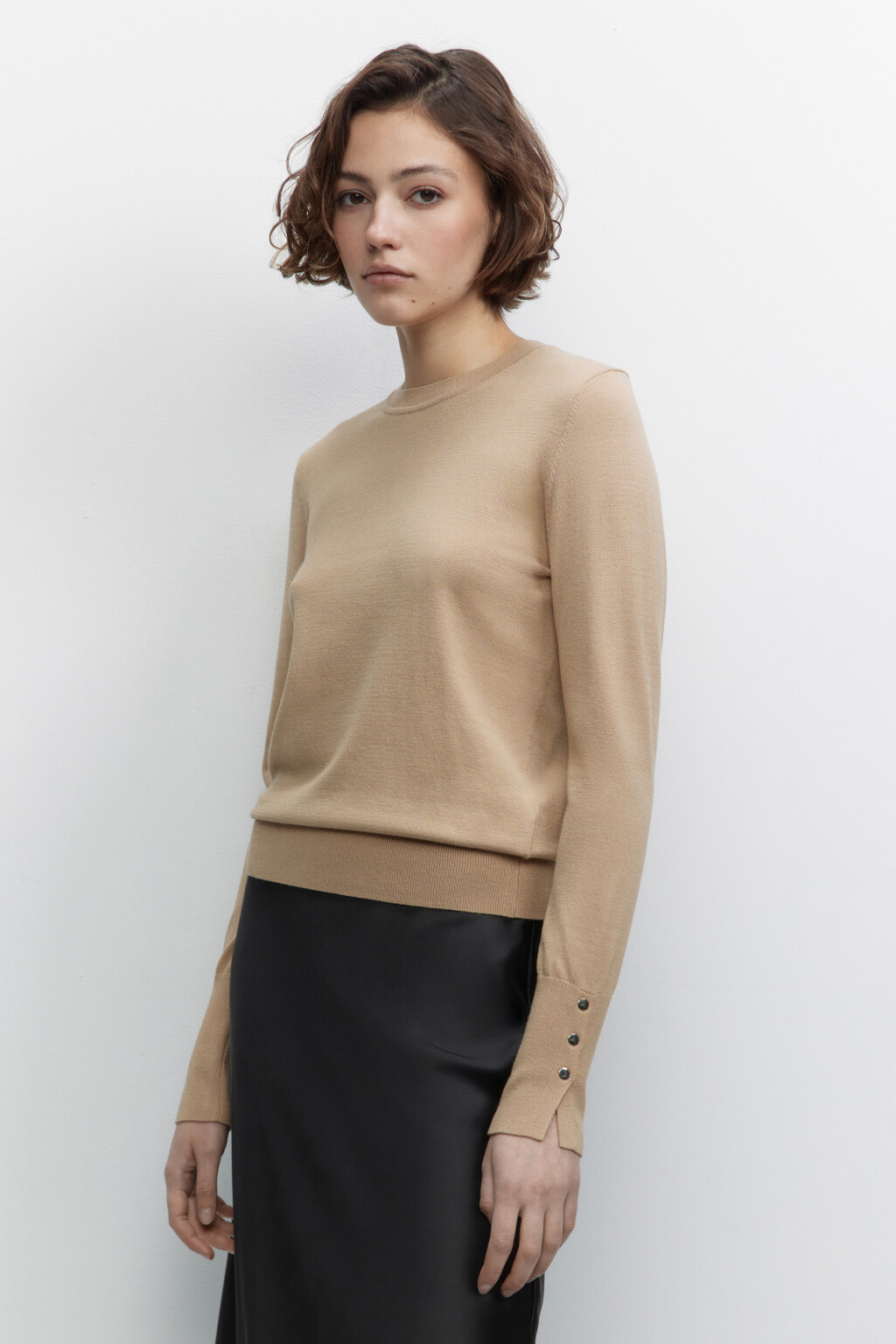 Джемпер вискозный тонкой вязки - цвет бежевый - 4