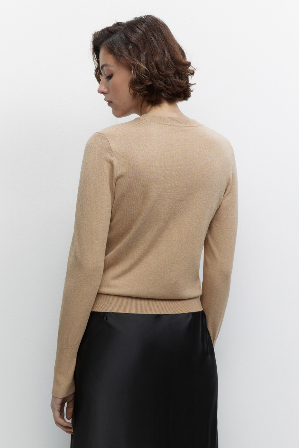 Джемпер вискозный тонкой вязки - цвет бежевый - 5