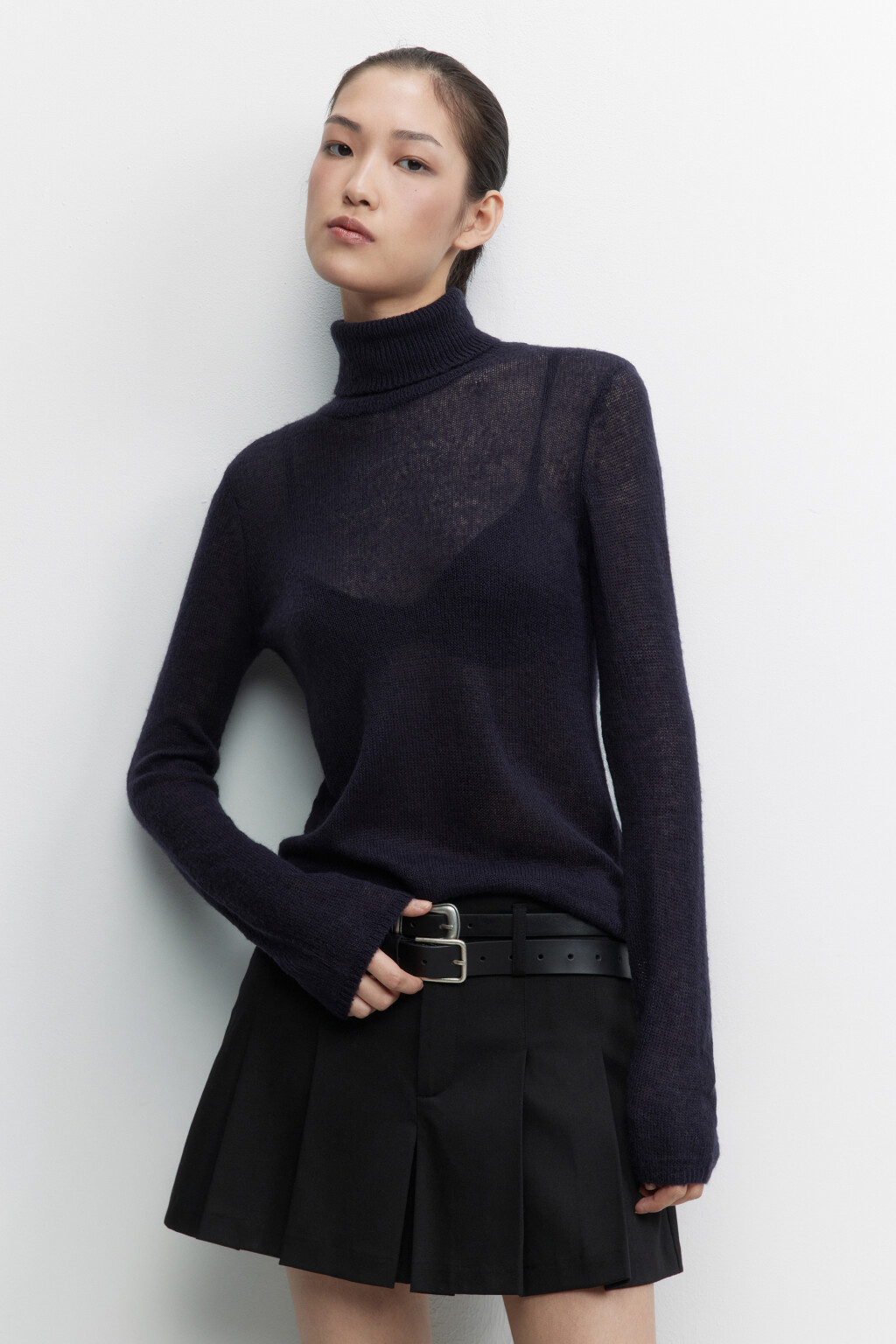 Свитер-водолазка тонкой вязки с шерстью - цвет голубой - 2