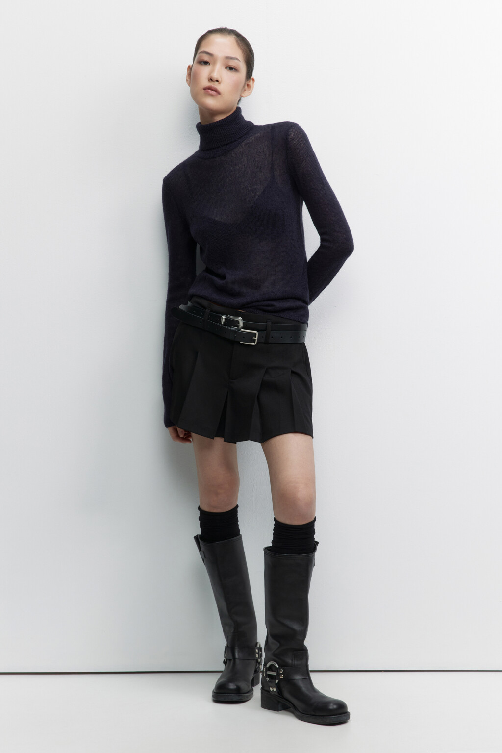 Свитер-водолазка тонкой вязки с шерстью - цвет голубой - 5