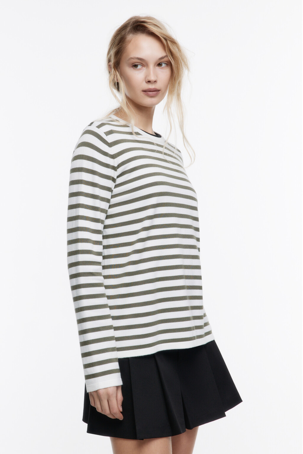 Джемпер тонкой вязки свободный в полоску - цвет зеленый - 3