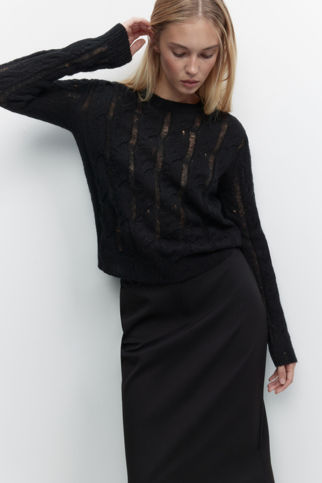 Джемпер ажурный с узором - цвет черный - 1