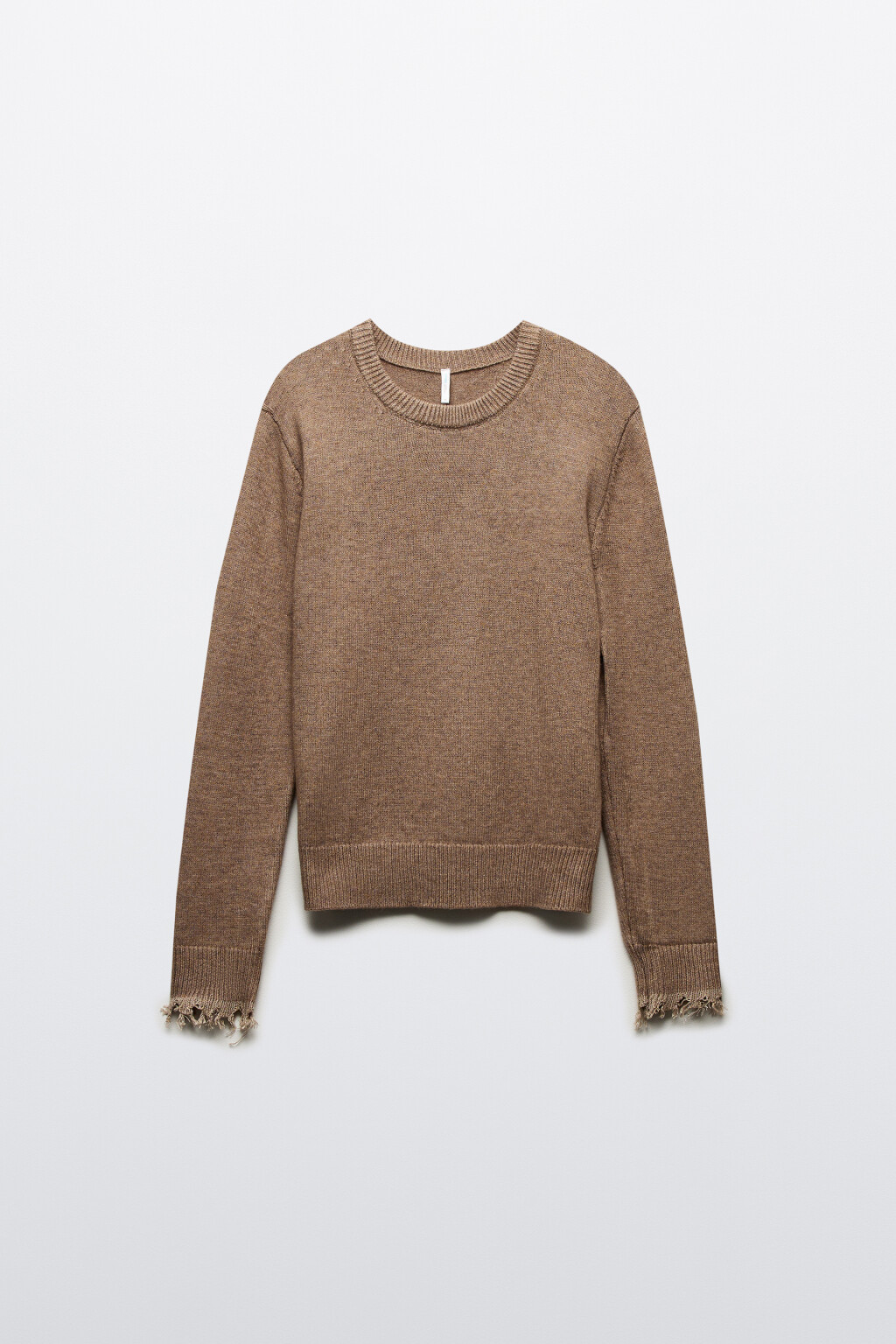 Джемпер тонкой вязки с рваными манжетами - цвет бежевый - 8