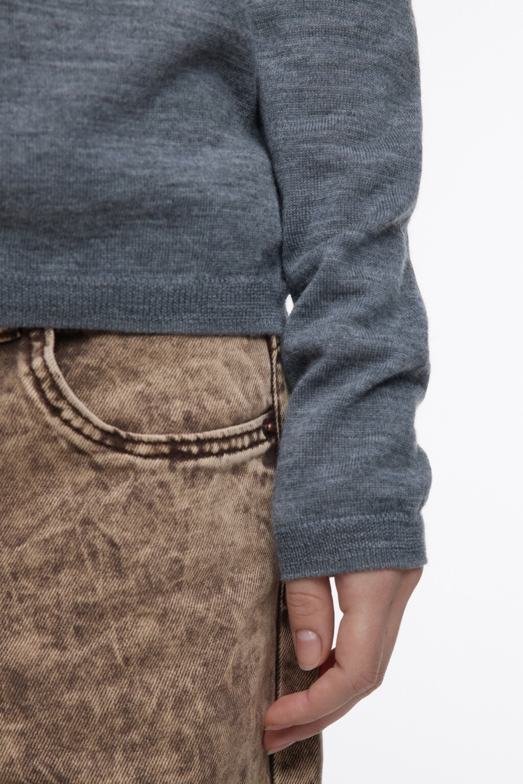 Джемпер тонкой вязки из шерсти мериноса - цвет серый - 7