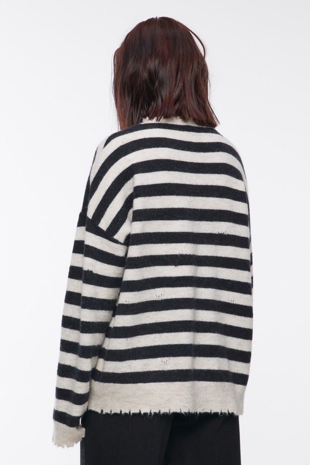 Джемпер вязаный рваный в полоску - цвет бежевый - 4