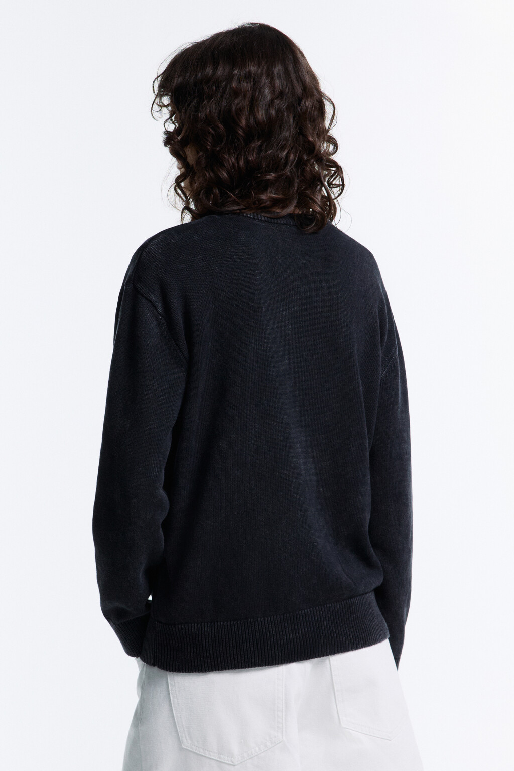 Джемпер свободный хлопковый толстой вязки - цвет черный - 4