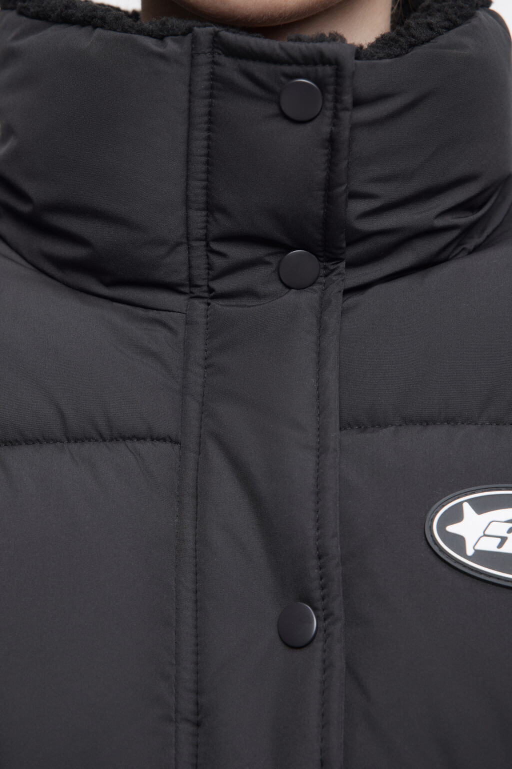 Куртка стеганая с меховой подкладкой - цвет черный - 5