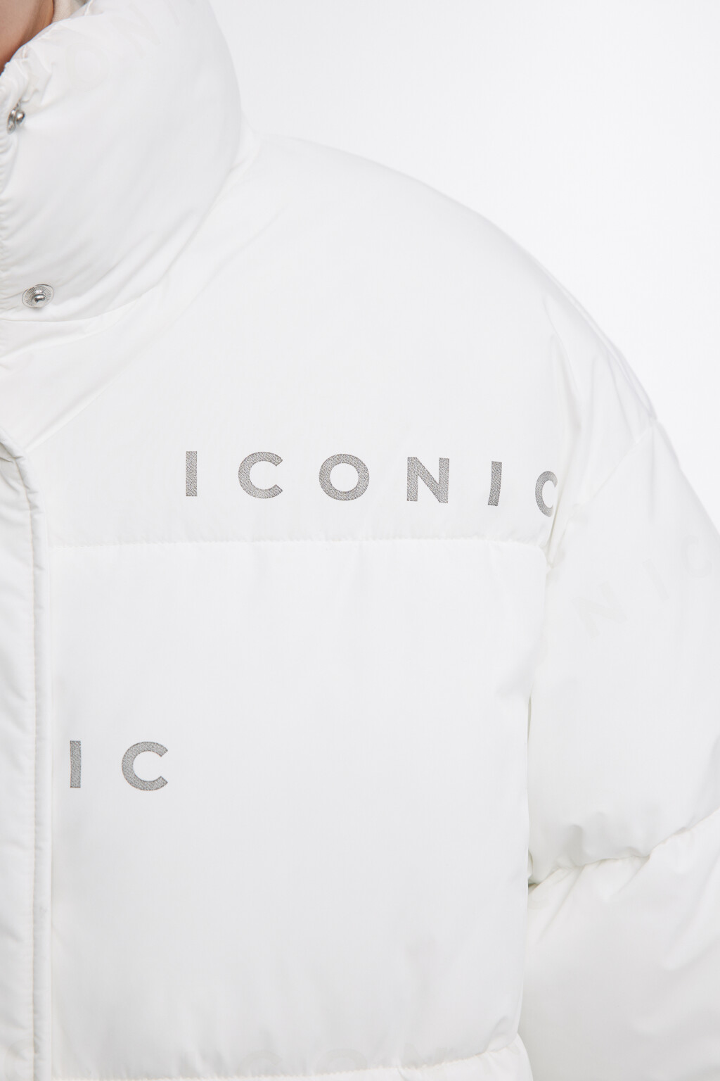 Куртка oversize стеганая с термопринтом - цвет молочный - 8