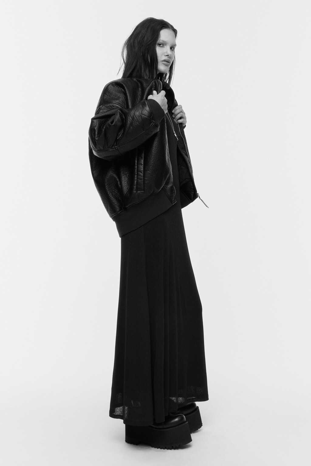 Куртка-бомбер oversize  - цвет черный - 2