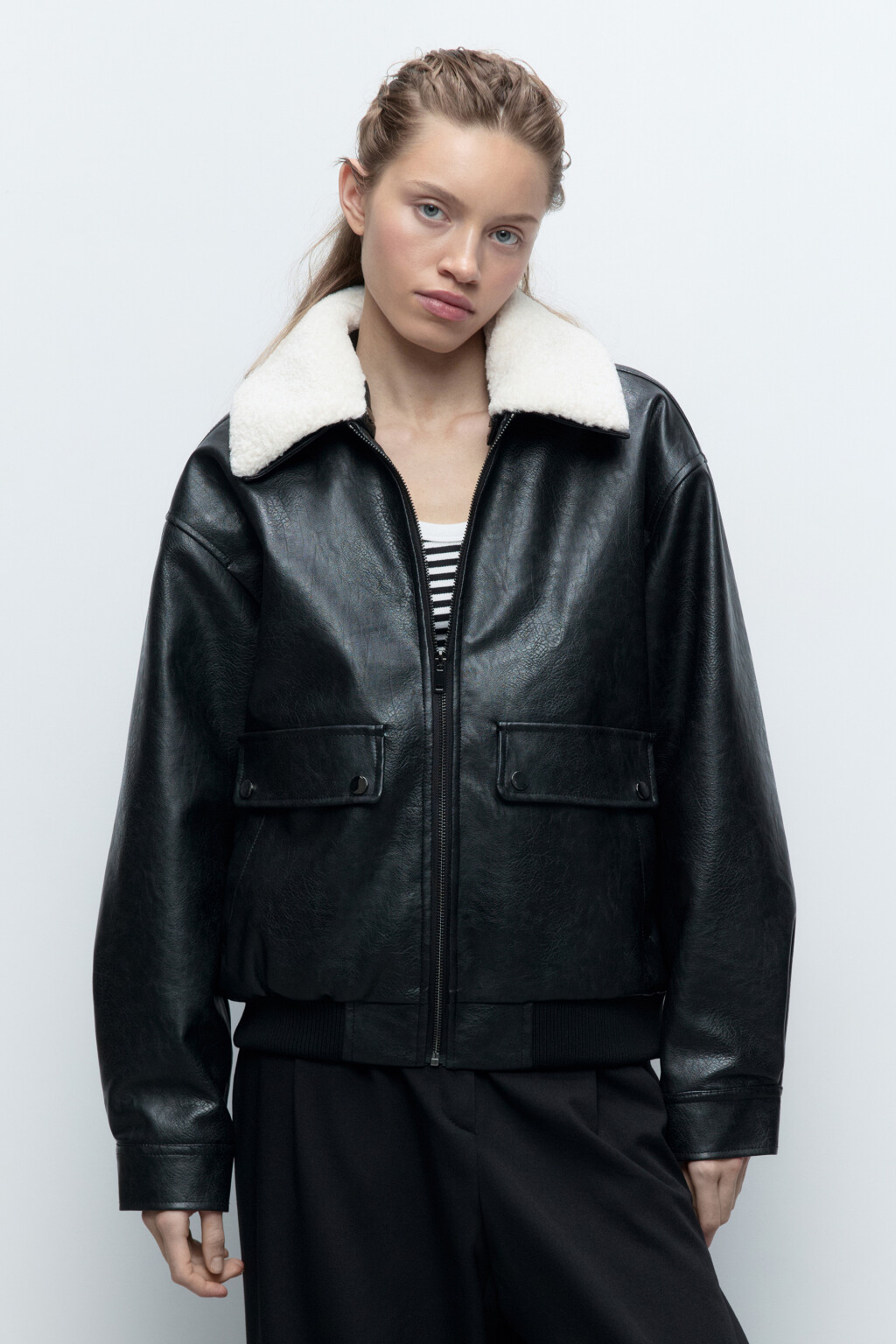 Куртка из искусственной кожи со съемной опушкой - цвет черный - 2