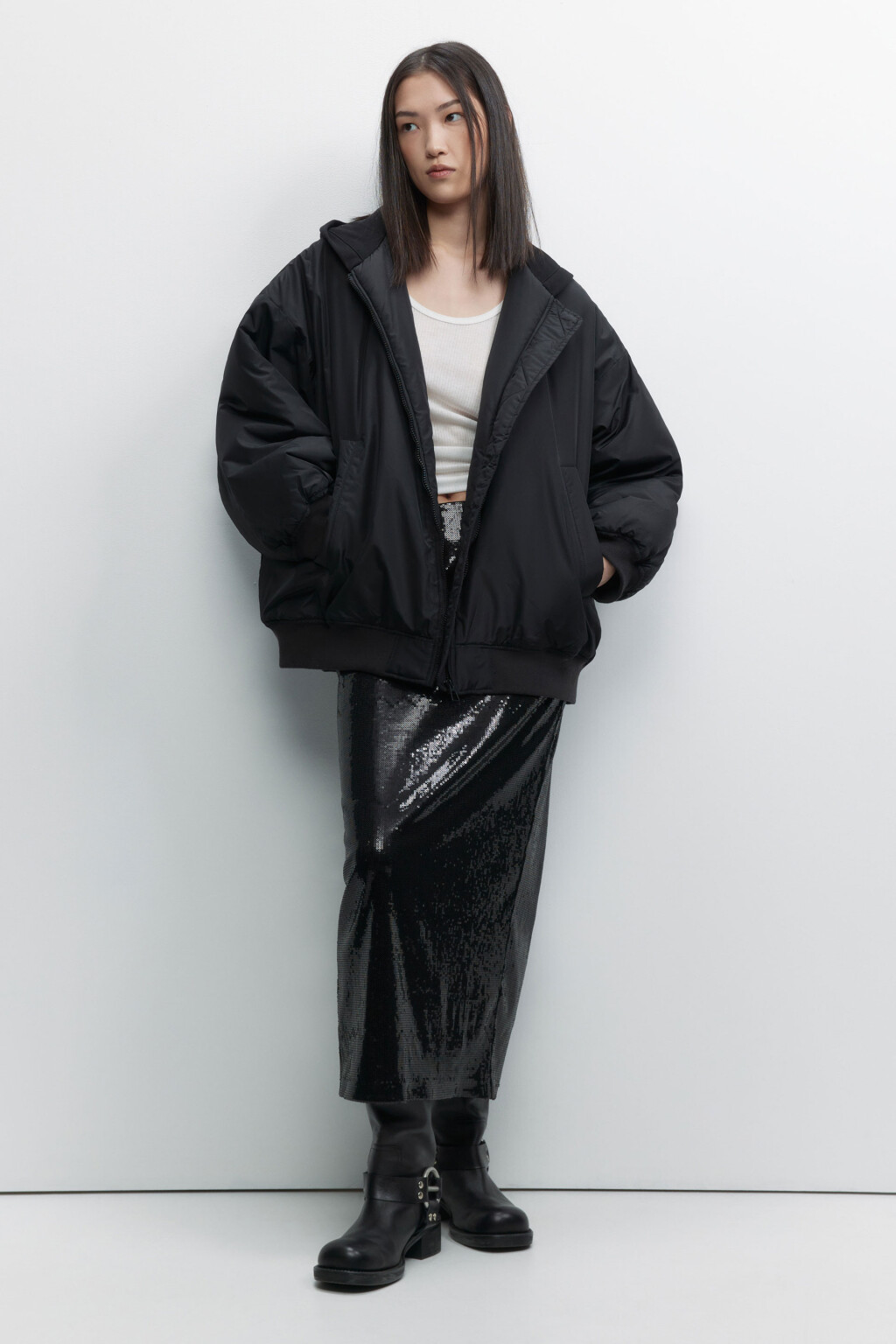 Куртка-бомбер oversize с трикотажным капюшоном - цвет черный - 1