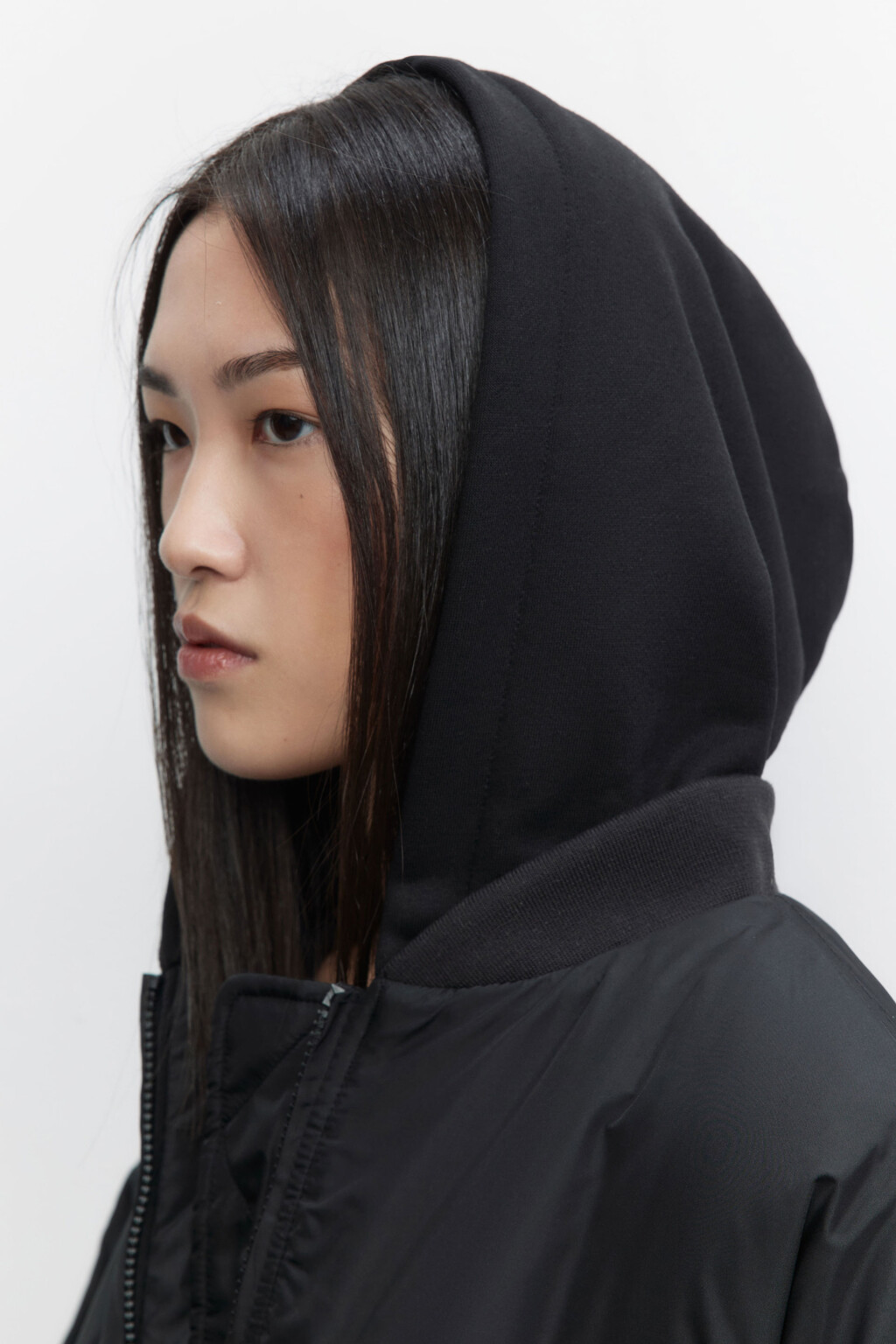 Куртка-бомбер oversize с трикотажным капюшоном - цвет черный - 7