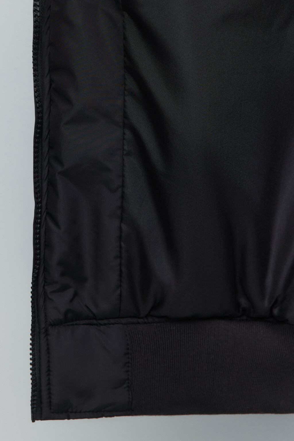 Куртка-бомбер oversize с трикотажным капюшоном - цвет черный - 8