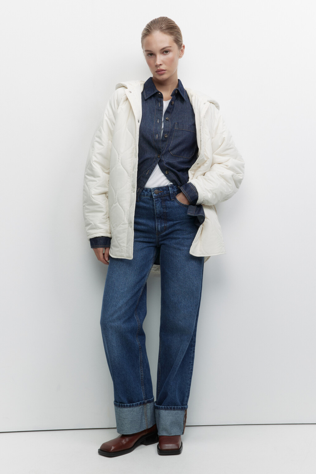 Куртка-парка стеганая с капюшоном и поясом - цвет молочный - 1