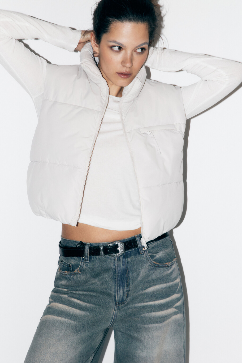 Жилет стеганый укороченный с воротником - цвет бежевый - 1