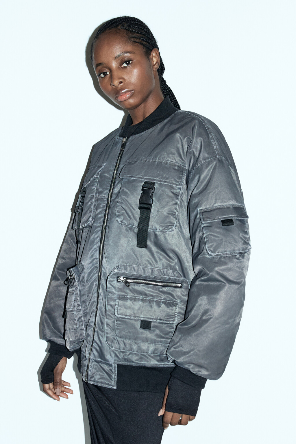 Куртка-бомбер oversize с накладными карманами - цвет серый - 4