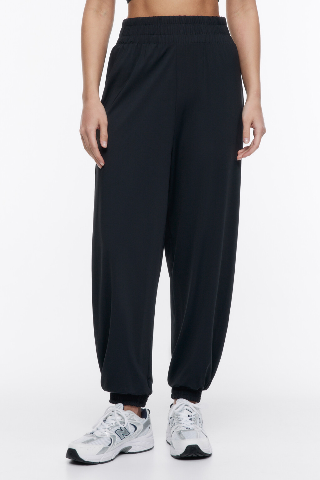 Брюки-джоггеры спортивные из дышащей ткани - цвет черный - 2