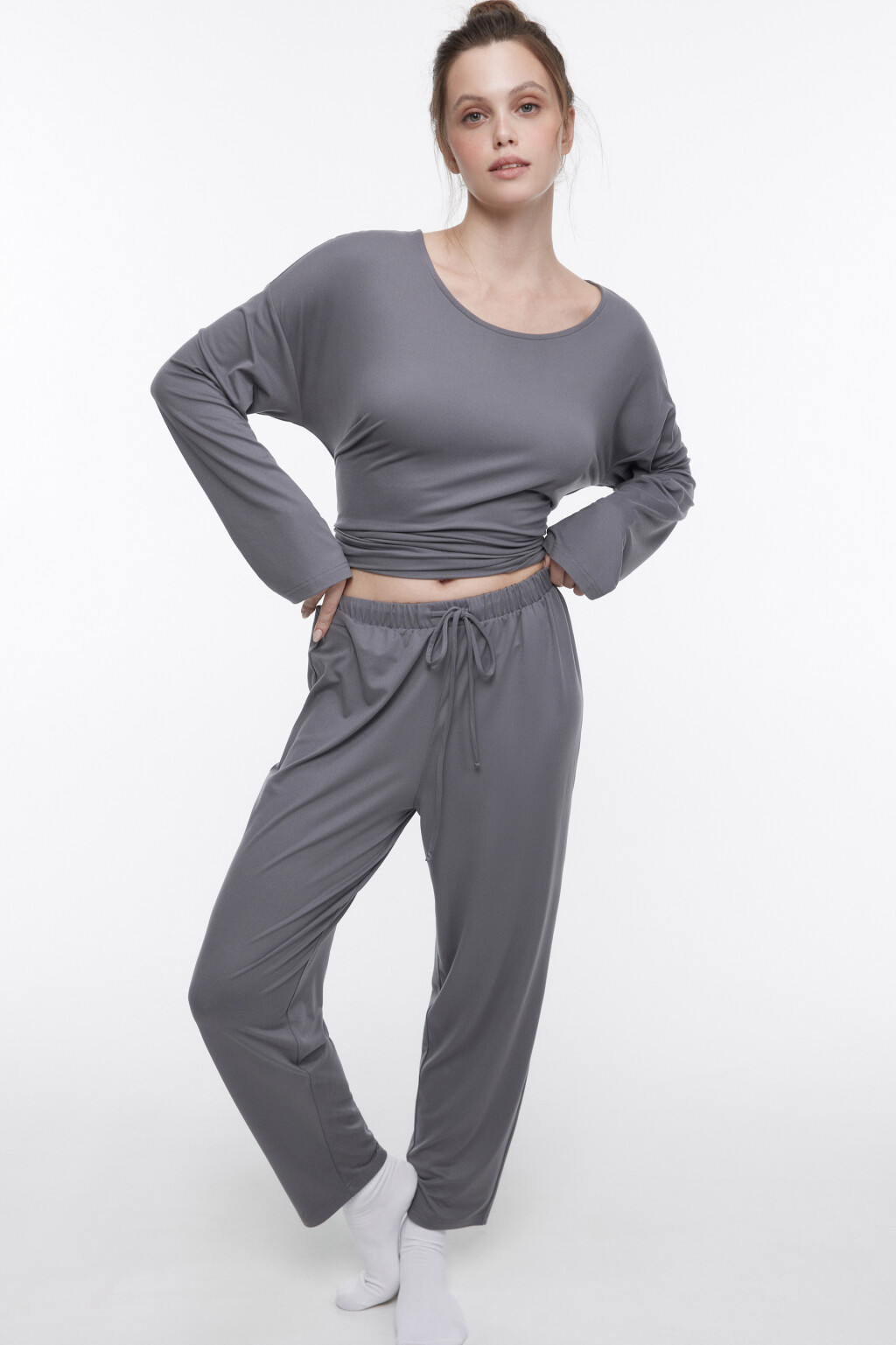 Брюки домашние трикотажные с поясом-резинкой - цвет серый - 1