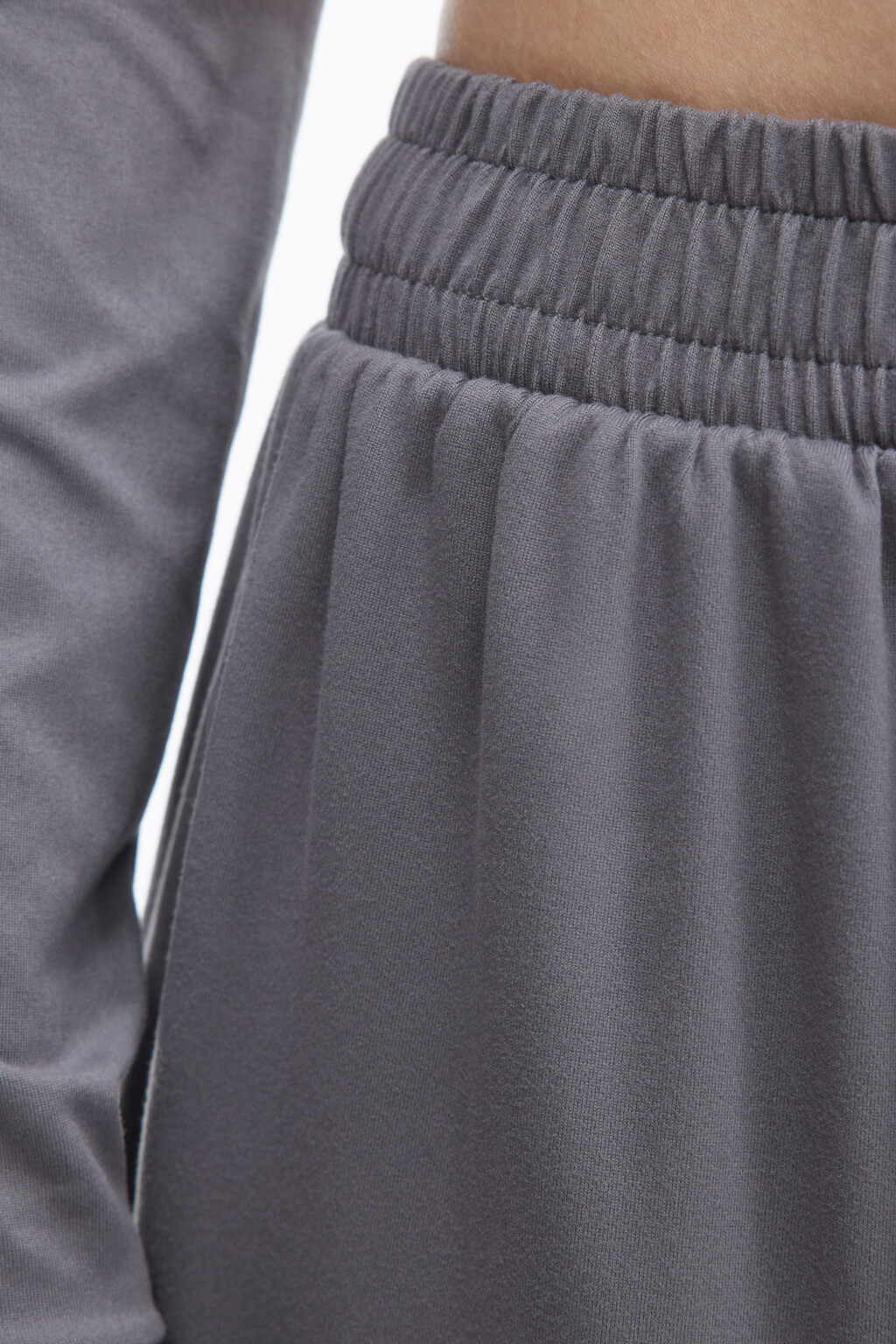 Брюки широкие домашние с поясом-резинкой - цвет серый - 6