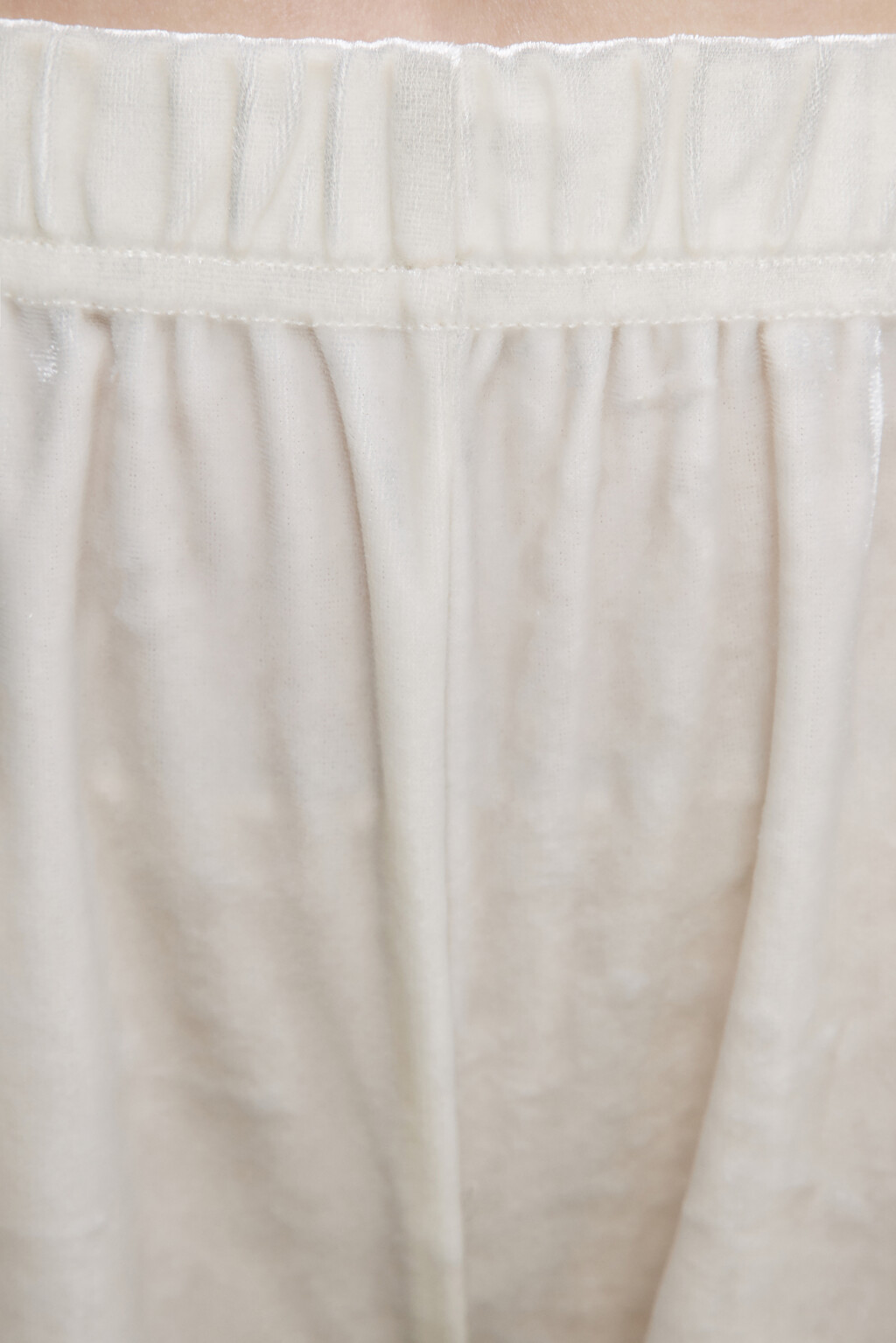 Шорты домашние бархатные с кружевом - цвет белый - 5