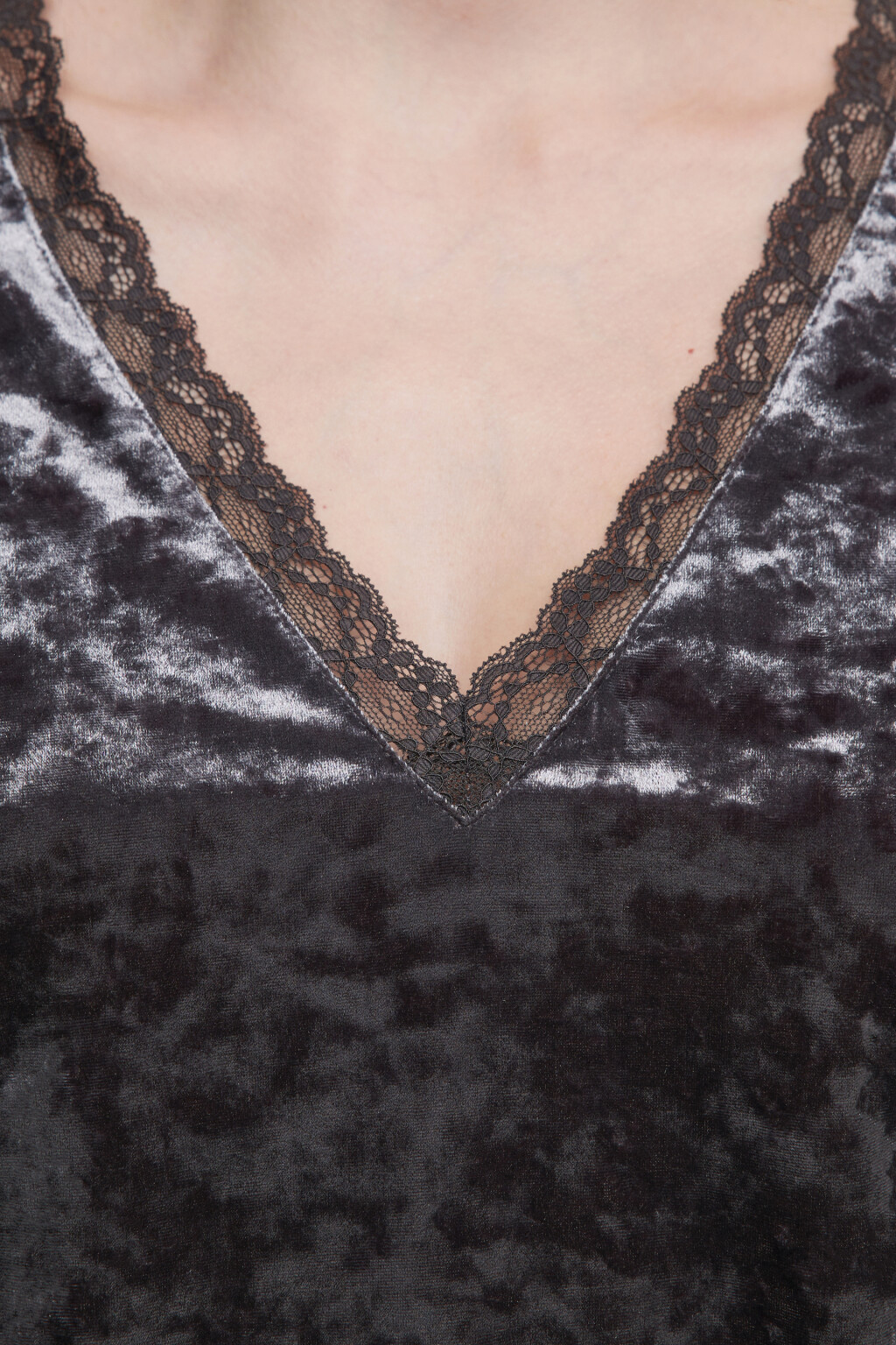 Лонгслив домашний бархатный с кружевом - цвет серый - 5