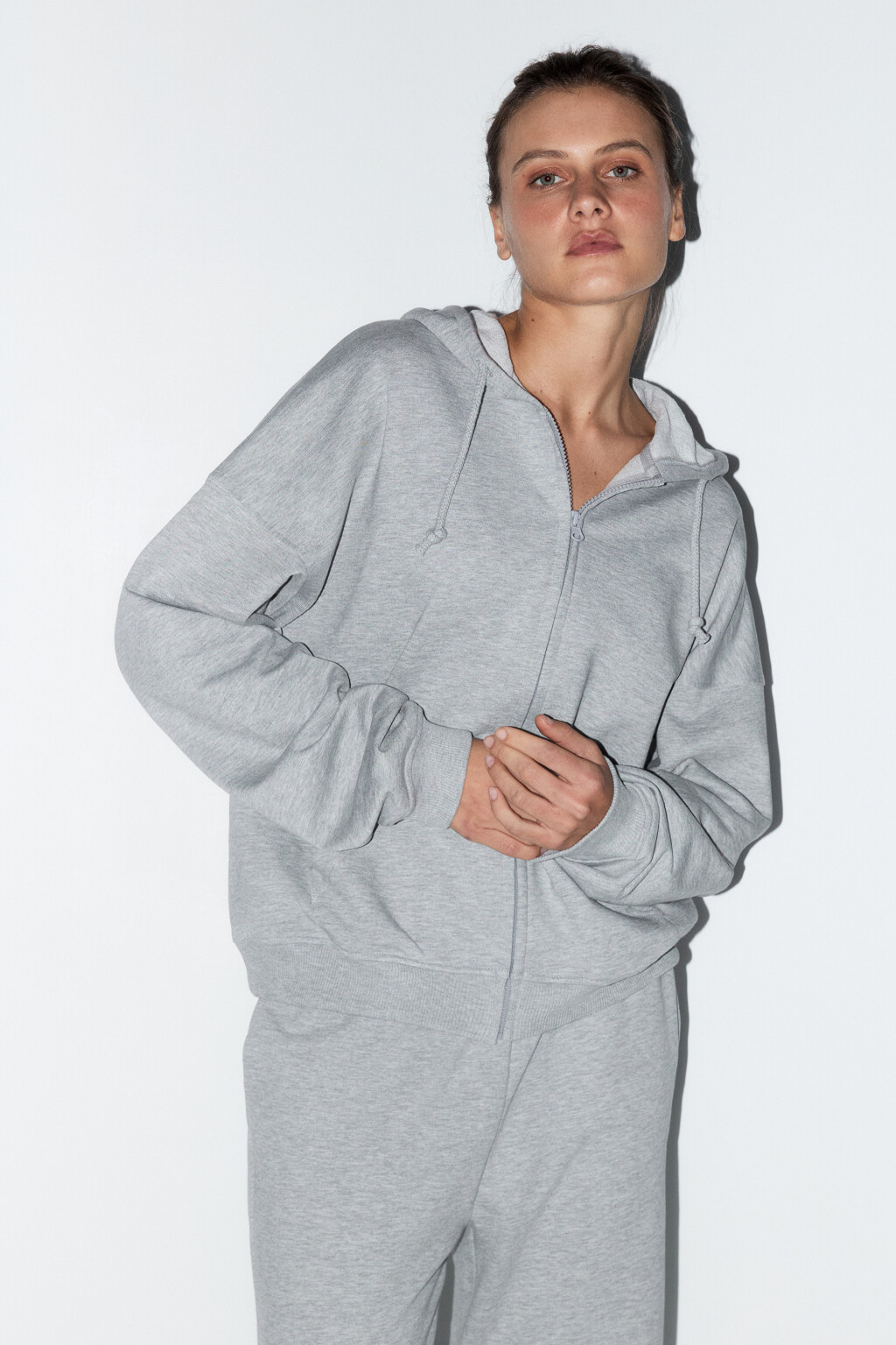 Худи на молнии оверсайз домашняя с капюшоном - цвет серый - 2
