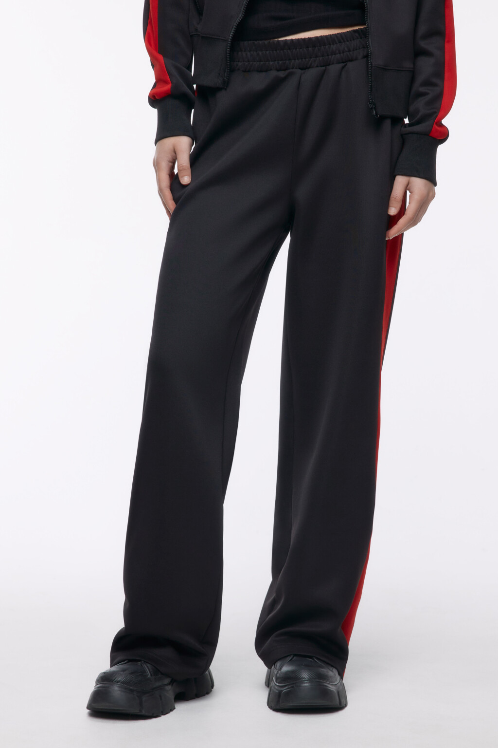 Брюки трикотажные с лампасами - цвет черный - 2