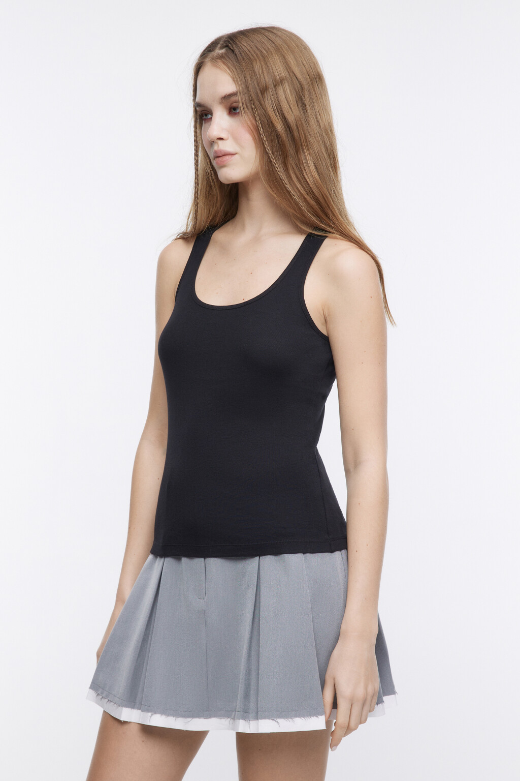 Майка хлопковая на широких бретелях - цвет черный - 3