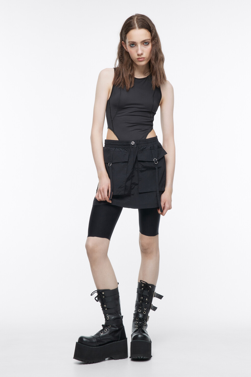 Боди-майка с высокими вырезами - цвет черный - 5