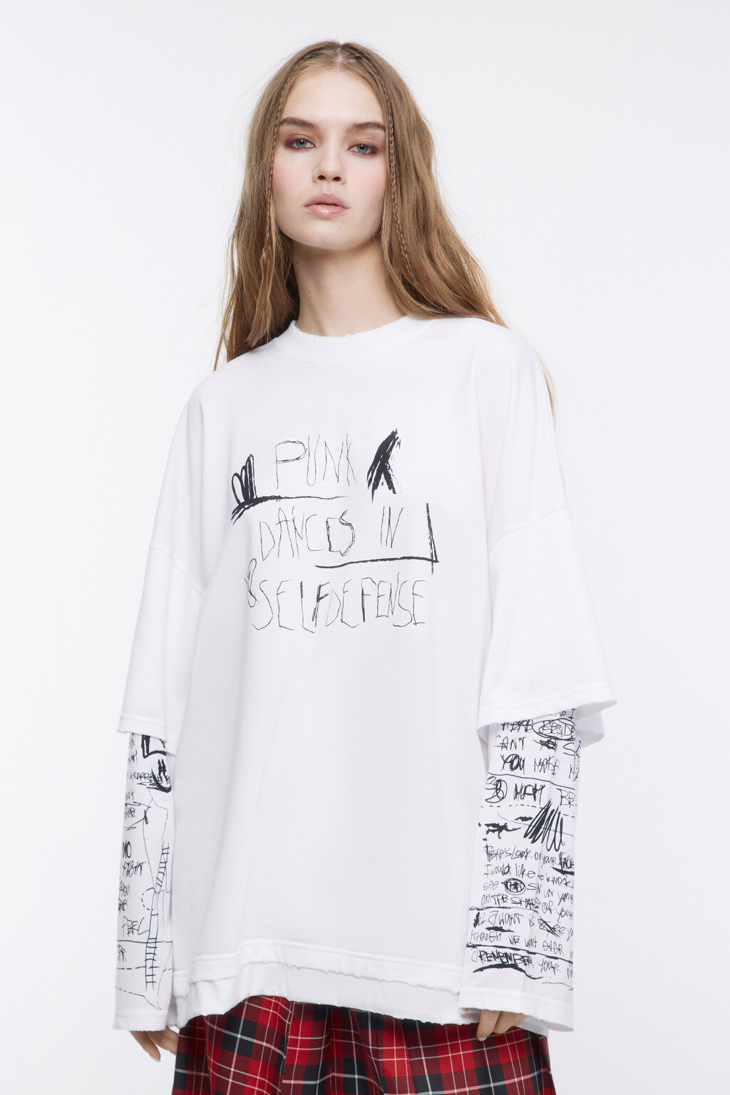 Лонгслив oversize с двойными рукавами и принтом - цвет белый - 2