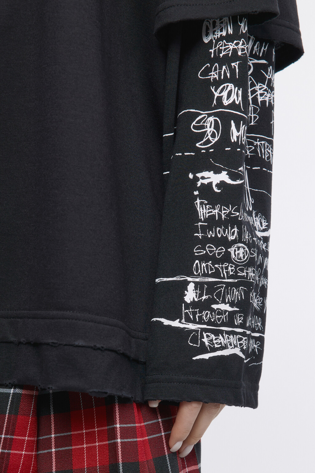 Лонгслив oversize с двойными рукавами и принтом - цвет черный - 7