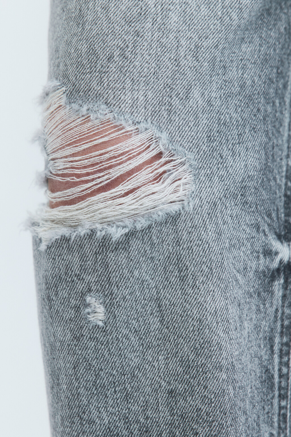 Джинсы mom с рваными коленями - цвет серый - 7