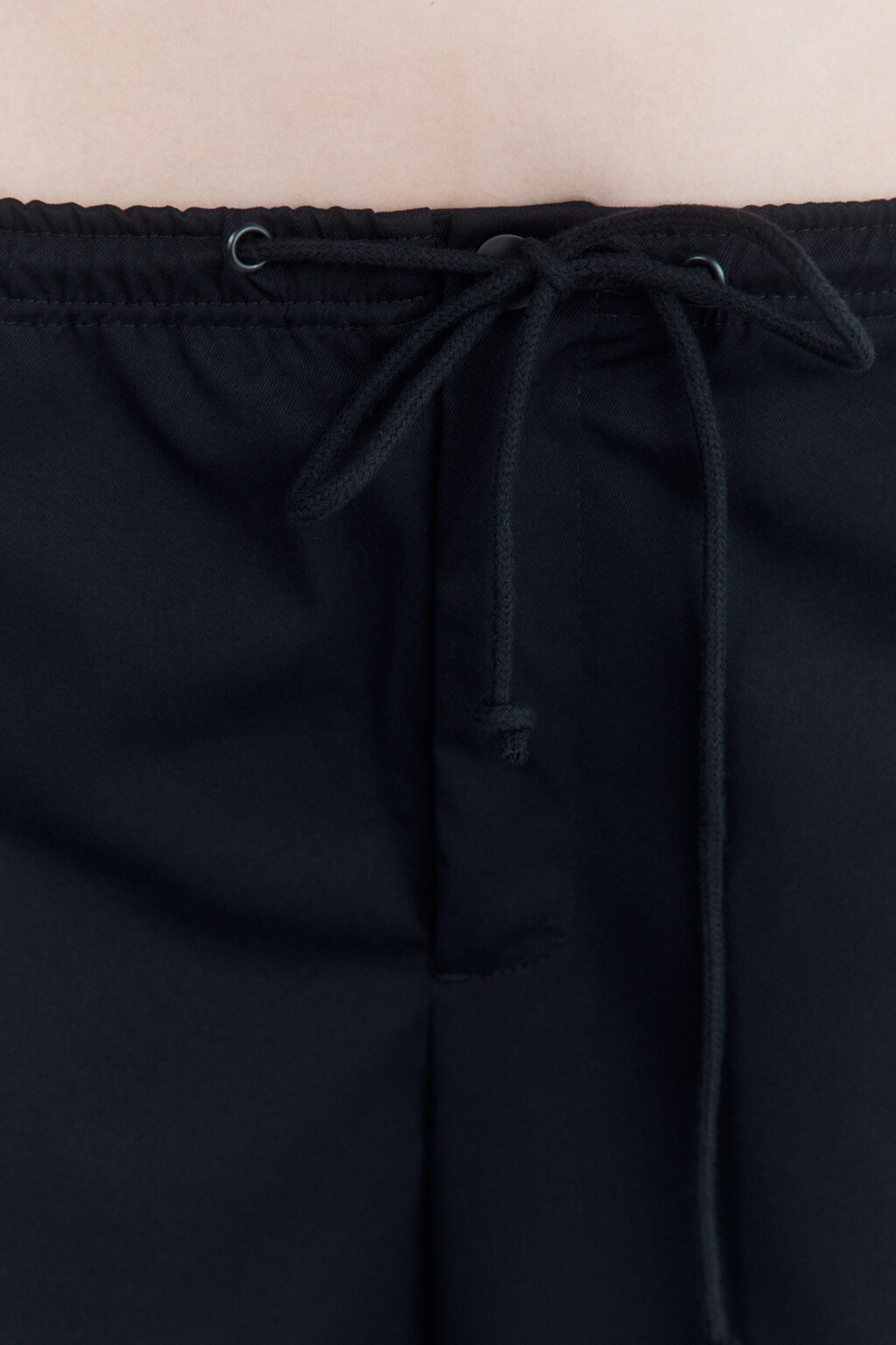 Брюки-парашюты широкие с карманами карго - цвет черный - 6