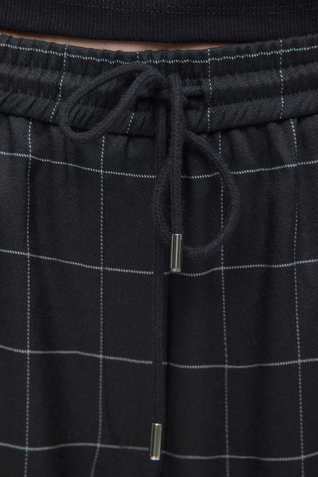 Брюки широкие с принтом в клетку - цвет черный - 6