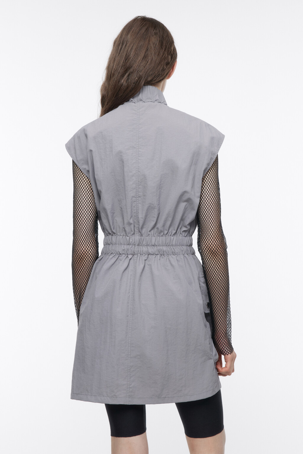 Платье мини приталенное с накладными карманами - цвет серый - 5