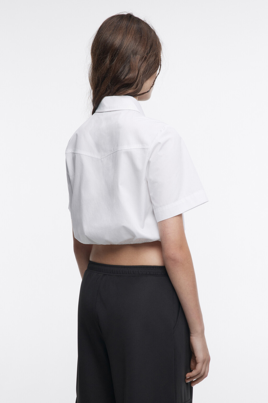 Блузка-рубашка укороченная с галстуком - цвет белый - 3