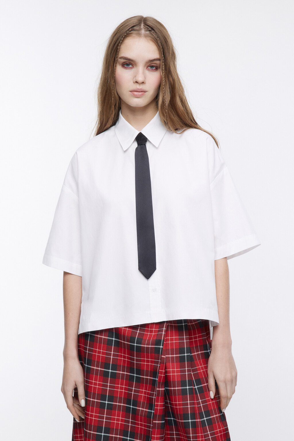 Блузка с короткими рукавами и галстуком - цвет белый - 2