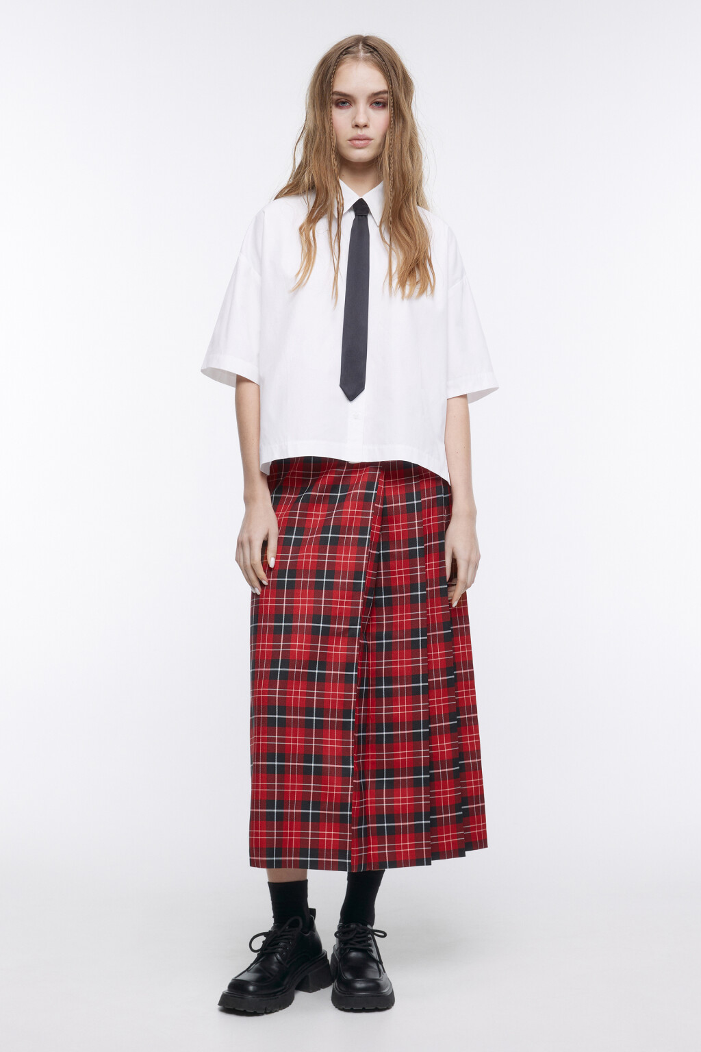 Блузка с короткими рукавами и галстуком - цвет белый - 5