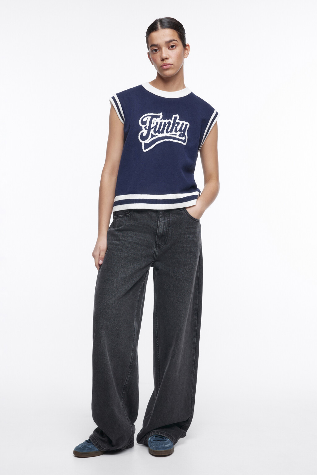 Жилет вязаный с принтом-вышивкой - цвет синий - 5