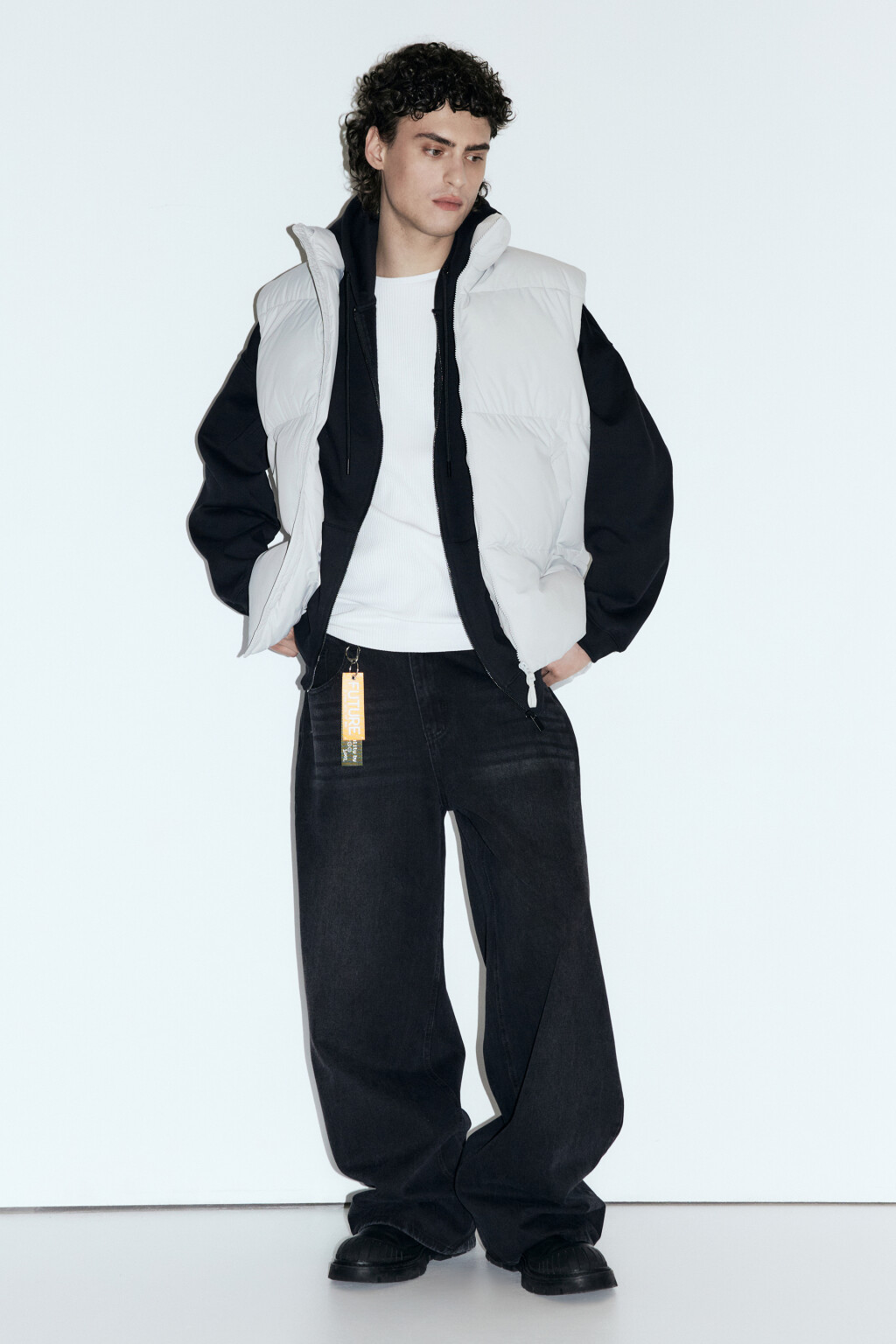 Жилет стеганый с воротником-стойкой - цвет ванильный - 5