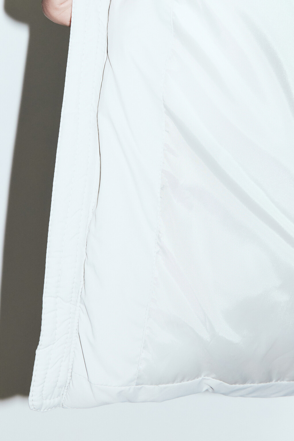Жилет стеганый с воротником-стойкой - цвет ванильный - 6