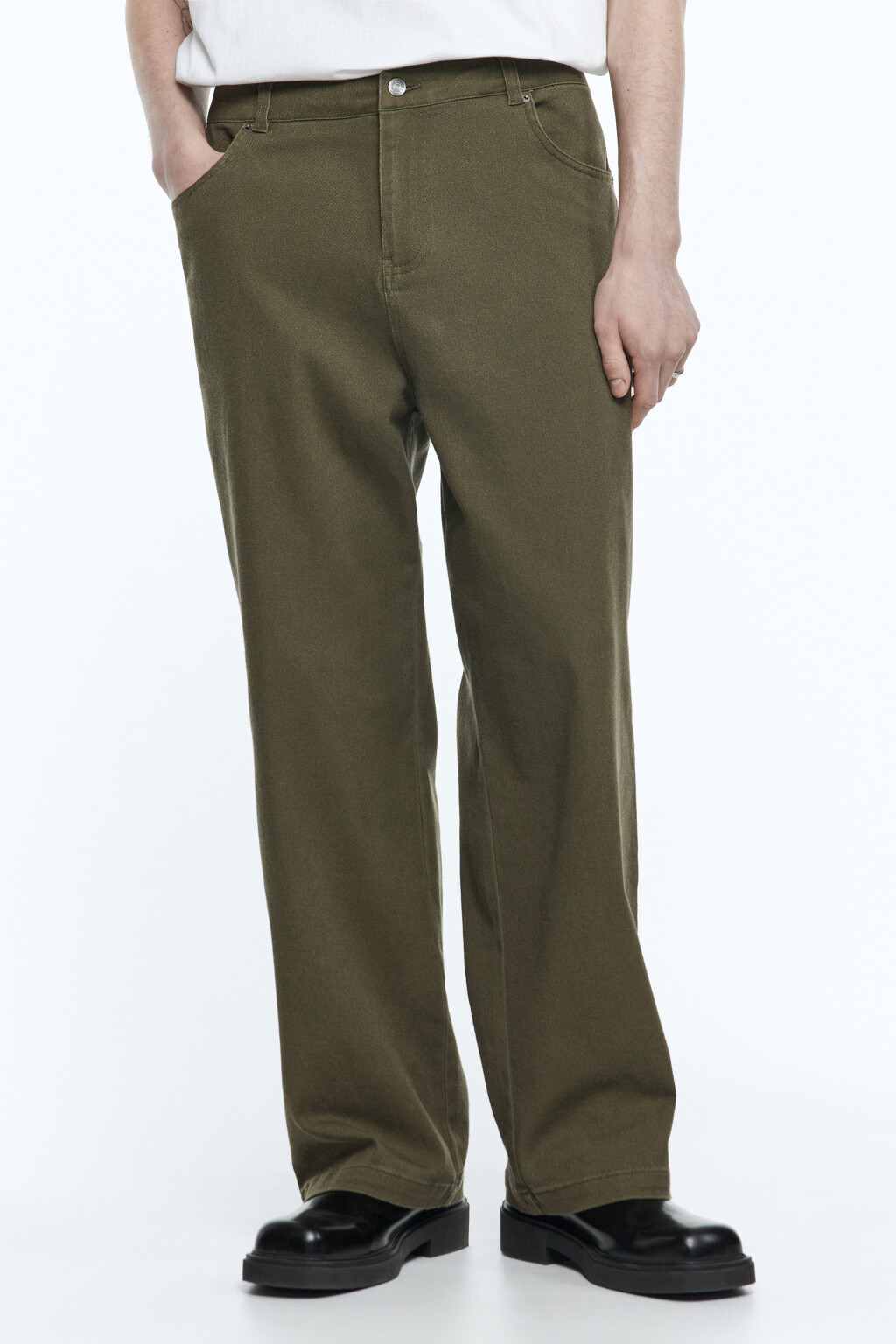 Брюки широкие со средней посадкой - цвет зеленый - 2