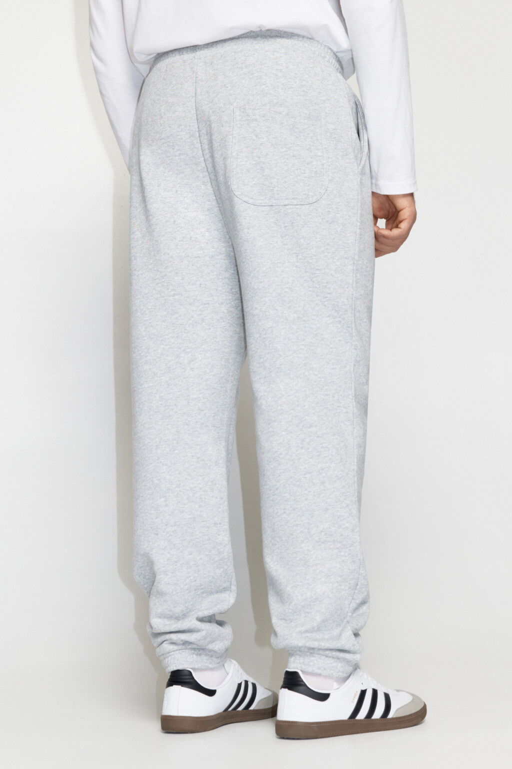 Брюки-джоггеры трикотажные с завязками - цвет серый - 4